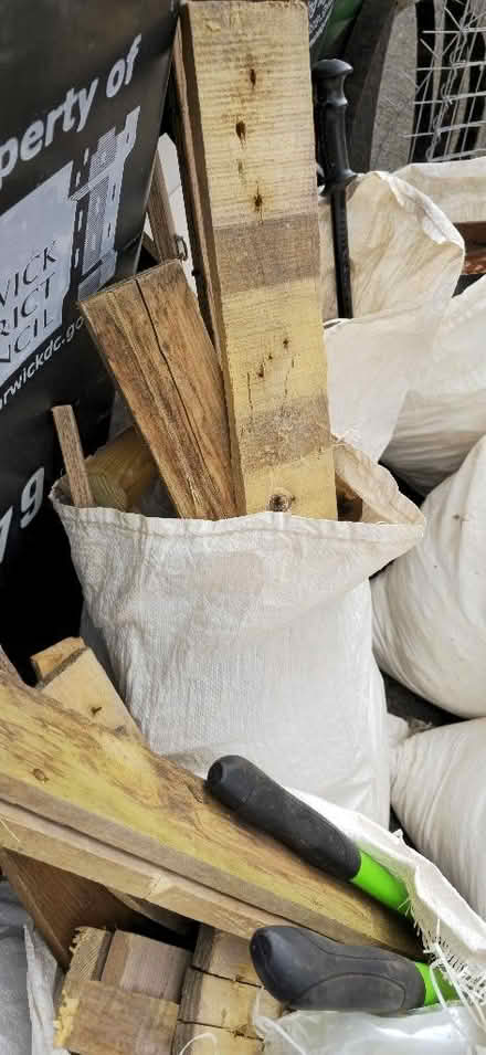 Photo of free 4-5 bags of wood (Bishops Tachbrook CV34) #1
