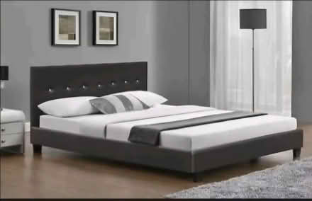 Photo of free Super king size bed (Weybridge - Oatlands KT13) #1