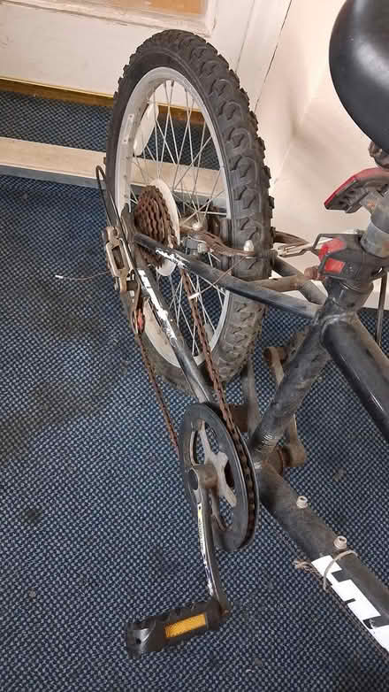 Photo of free Kids bicycle (BD8) #2