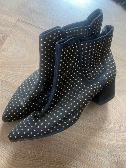 Photo of free Black and Gold Boots (Southfields SW19) #1