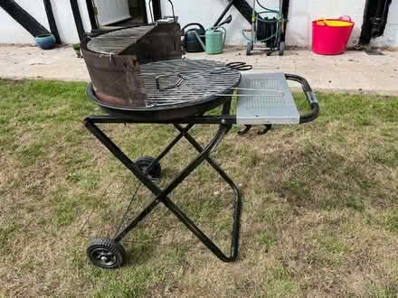 Photo of free Folding BBQ (Old Windsor SL4) #2