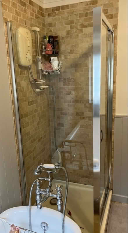 Photo of free Shower enclosure (Wickford SS12) #2