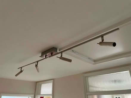 Photo of free 4 spot ceiling light (The Hockering GU22) #1
