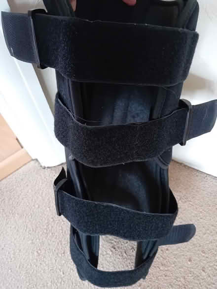 Photo of free Knee brace (Hayes BR2) #1
