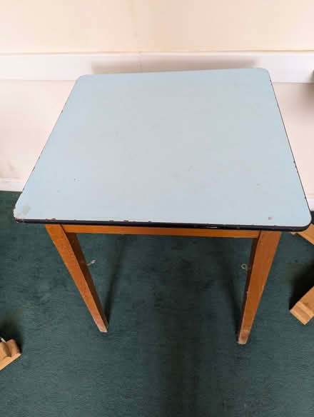 Photo of free Small Formica top table (Florence Park OX4) #1