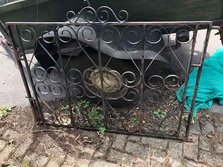 Photo of free Gates (Hucclecote,) #1