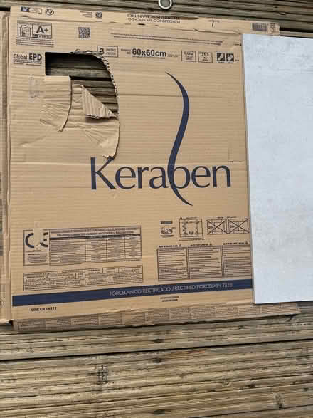 Photo of free Floor/wall tiles (Hitchin) #3