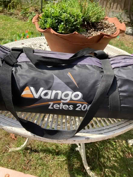 Photo of free Tents (Stanford-Le-Hope SS17) #1