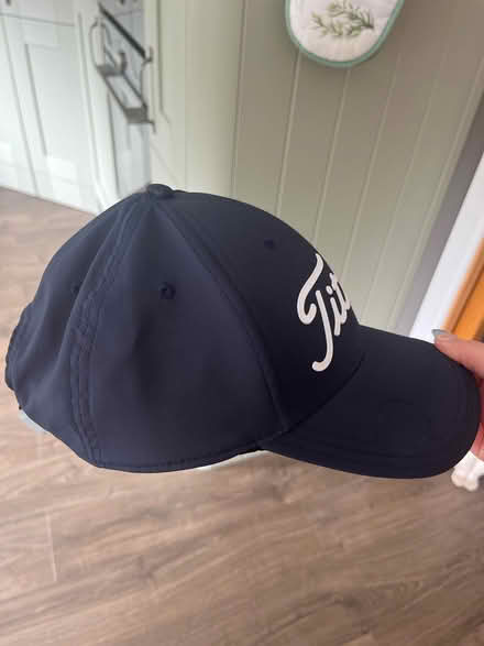 Photo of free Titleist golf cap navy and white (Wokingham RG40) #2