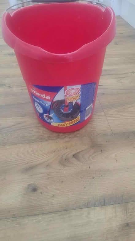Photo of free Floor bucket (South Norwood SE25) #1