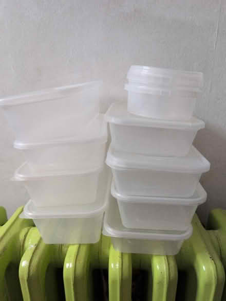 Photo of free 9 plastic containers with lids (East Finchley N2) #1