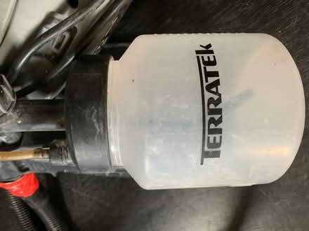 Photo of free Paint spray (Fairfield Park) #3