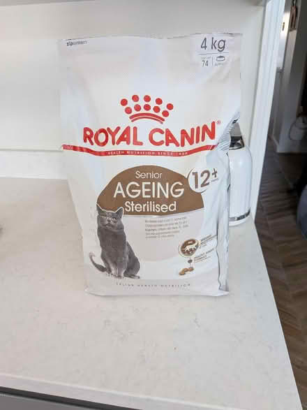 Photo of free Royal canin senior dry cat food (Springfield CM1) #1