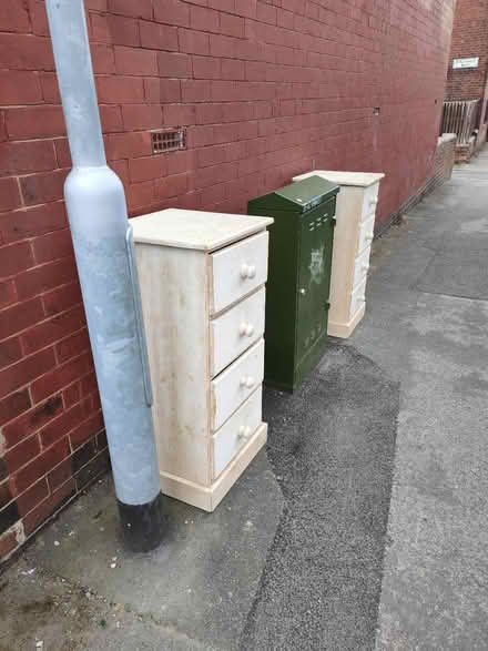 Photo of free 2 free drawers (headingley LS6) #1