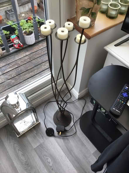 Photo of free Free standing light (Bramley LS13) #1