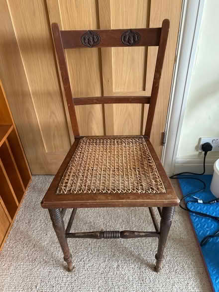 Photo of free Cute wooden chair (New Malden KT3) #1