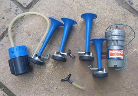 Photo of free Car air horns (Central Letchworth) #1