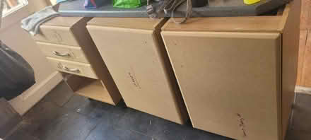 Photo of free 3 x kitchen cupboards/drawers (Aylestone) #1