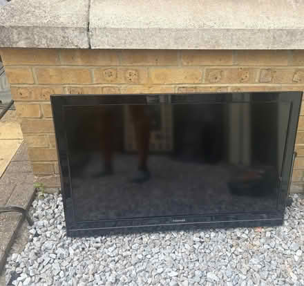 Photo of free Toshiba TV (Brixton SW2) #1