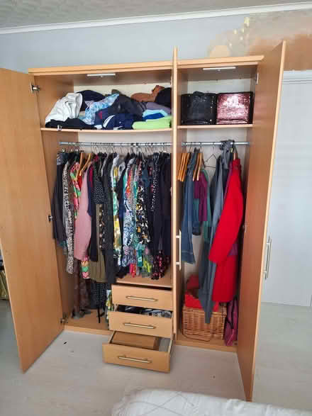 Photo of free Tripple wardrobe (Saltdean BN2) #3
