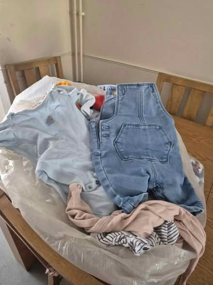 Photo of free Baby clothes (Se1 9hu) #2
