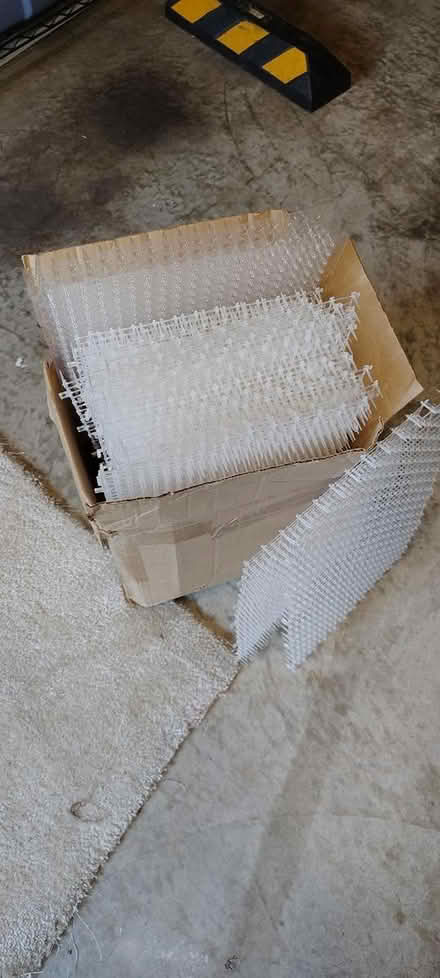 Photo of free Mat with Prickle Strips (Laurel) #2