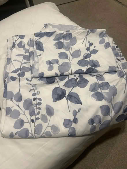 Photo of free Double Duvet Set (Technology Drive CV21) #1