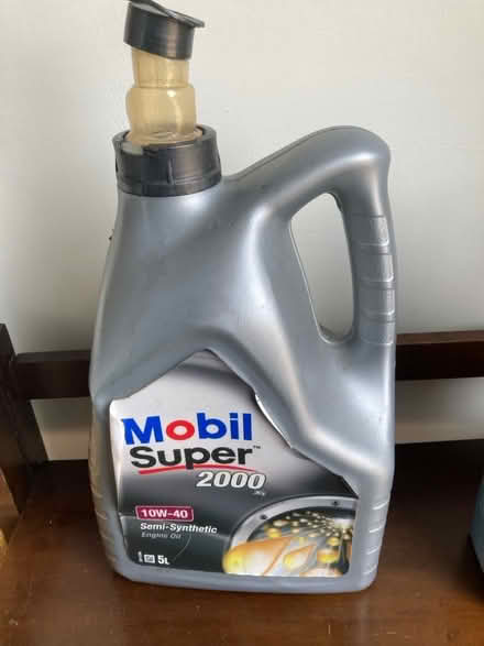 Photo of free 10w40 engine oil (Filton BS34) #1