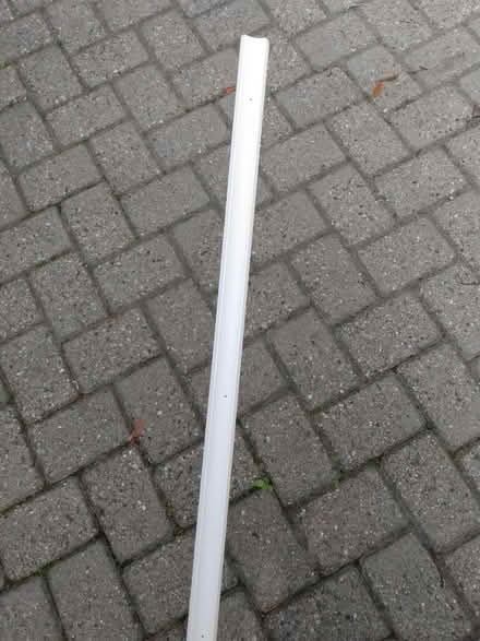 Photo of free 6 white slats 6 to 8 feet length (Near Baseline Rd. & Clyde Ave.) #1