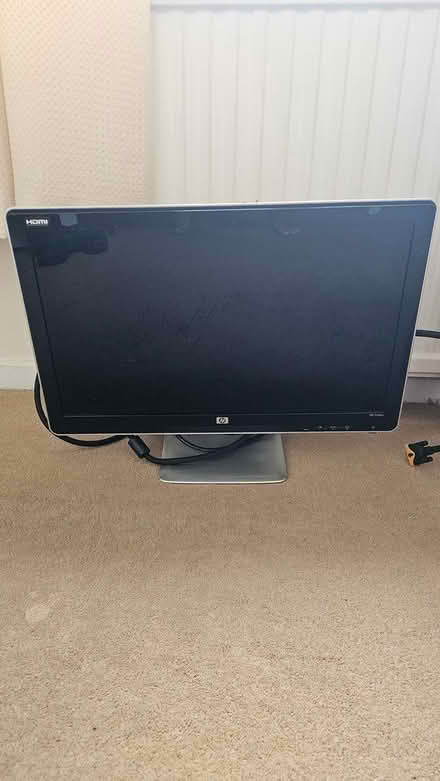 Photo of free HP 2159m LCD monitor (Camberley) #1
