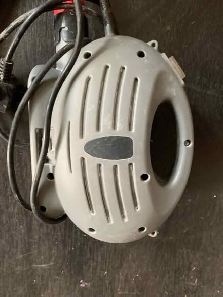 Photo of free Paint spray (Fairfield Park) #1