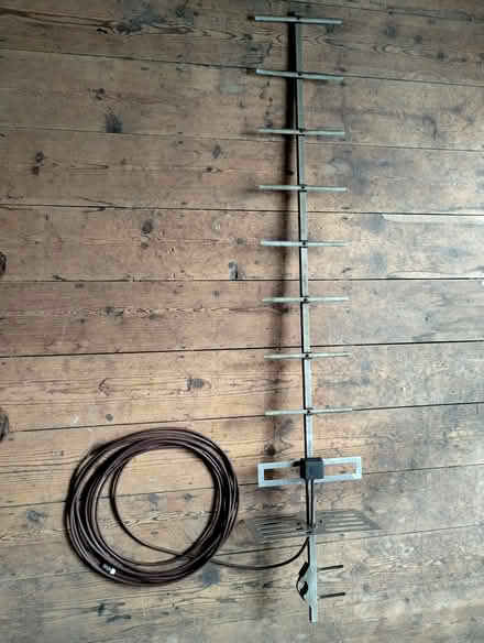 Photo of free TV aerial (Goodmayes IG3) #1