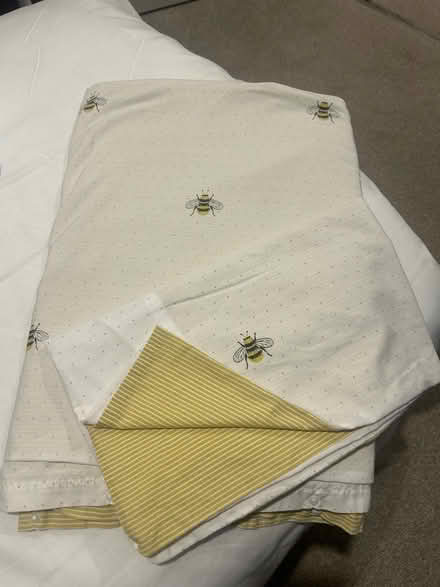 Photo of free Single Duvet Set (Technology Drive CV21) #1