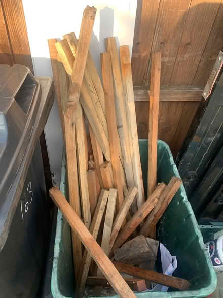 Photo of free Assorted wood (Ilford ig3) #4