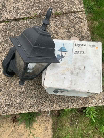 Photo of free Outside lights (CO15) #1