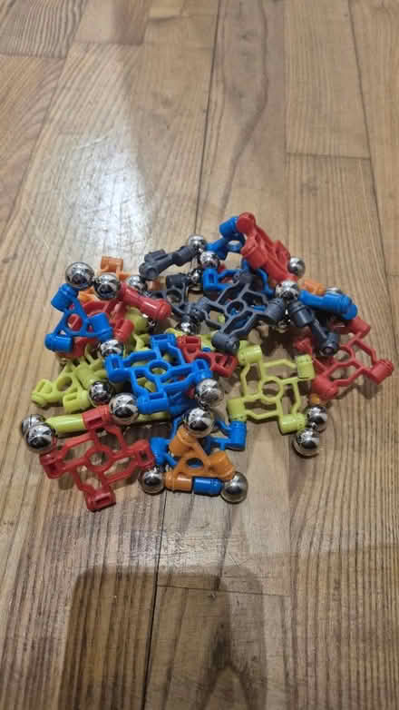 Photo of free Magnet building toy (SE16) #1