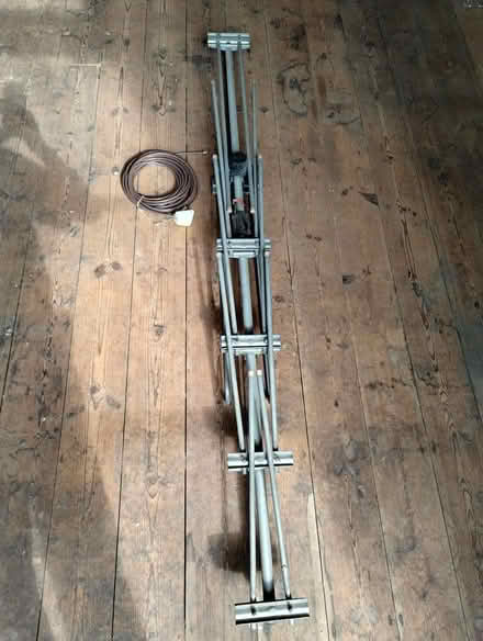 Photo of free FM radio aerial (Goodmayes IG3) #1