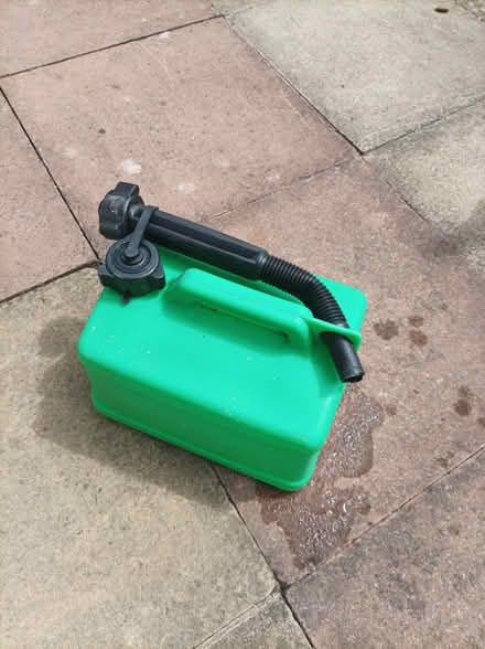 Photo of free Petrol Can (Spring Grove TW7) #1