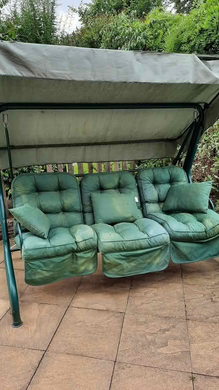Photo of free Garden 3 seater swing seat (Farlow DY14) #1