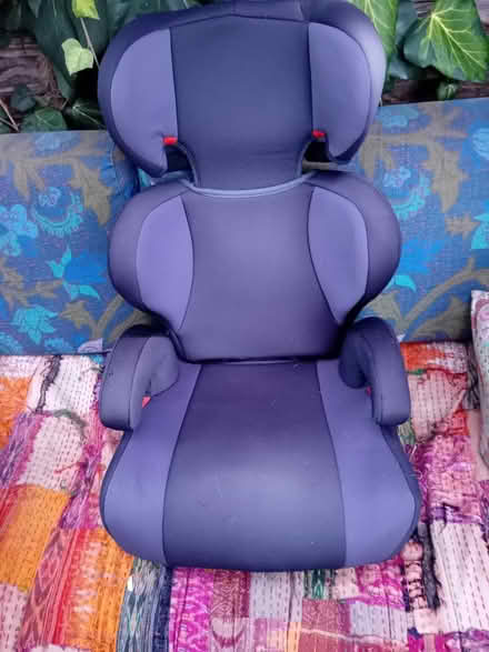 Photo of free Car booster seat (Buriton GU31) #1