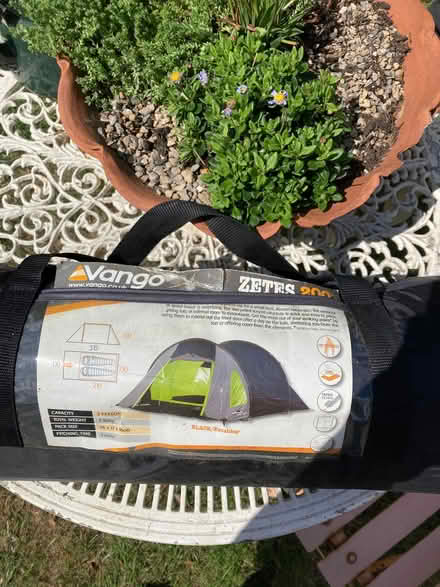 Photo of free Tents (Stanford-Le-Hope SS17) #2