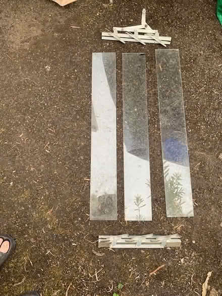 Photo of free Louvre window (Batch Farm BA3) #3