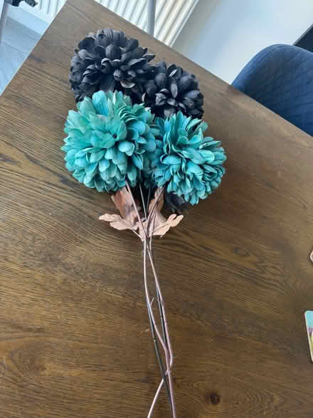 Photo of free Artificial flowers (Williamson Park LA1) #1