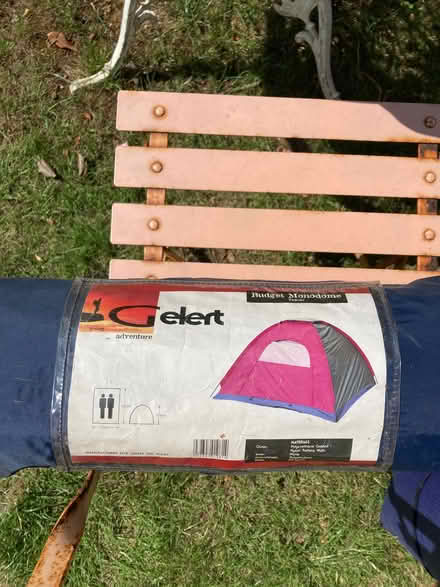 Photo of free Tents (Stanford-Le-Hope SS17) #3