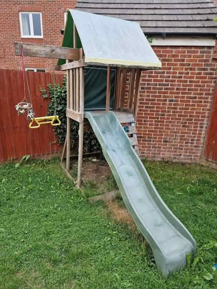 Photo of free Toddler climbing frame (Ripley DE5) #4
