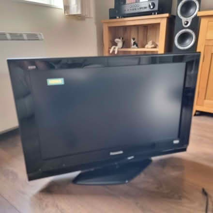 Photo of free Panasonic LCD Television TX-32LXD760 (Stainton CA11) #4