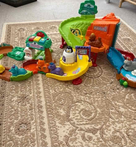 Photo of free V-Tech Zoo. (Findern DE65) #1