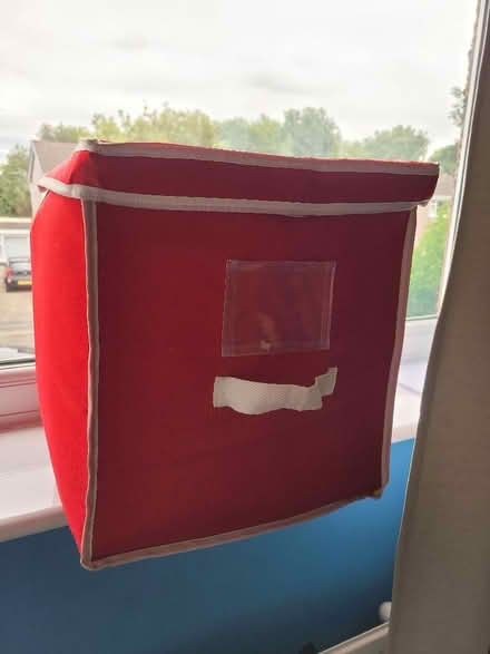 Photo of free Christmas Ornament box (Vale LA1) #1