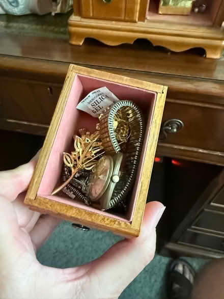 Photo of free Wooden jewellery case with door (Horndean PO8) #2