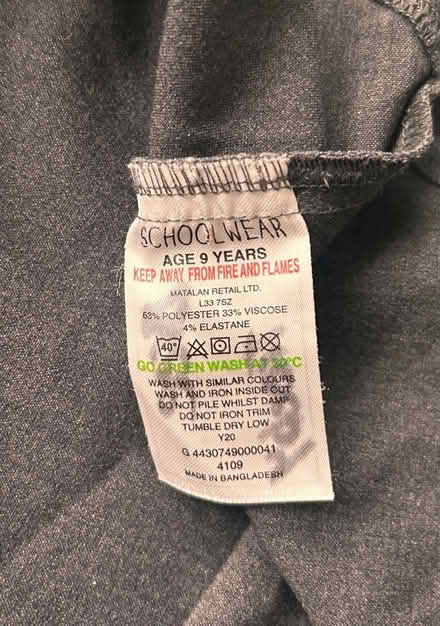 Photo of free Girls Grey school Skirt/ Age 9 #2 (Chatham ME4) #3